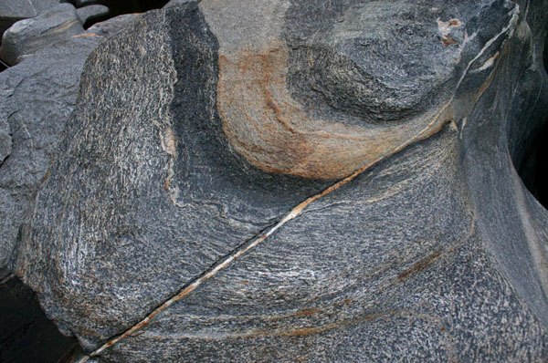 Shelburne_Falls_021a