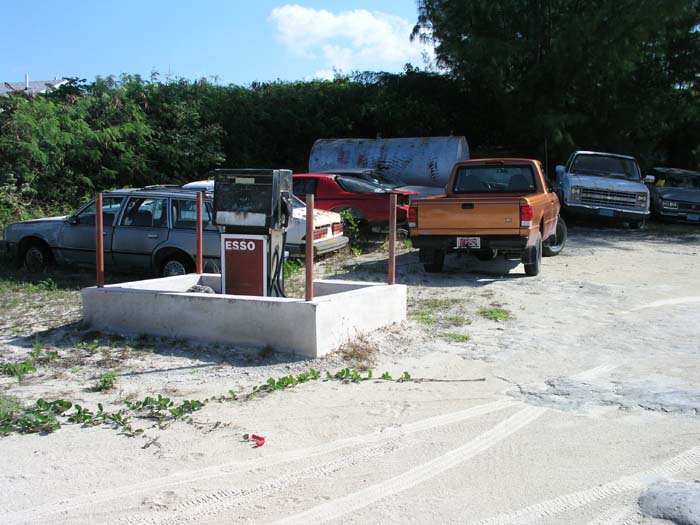 sansal04-261
