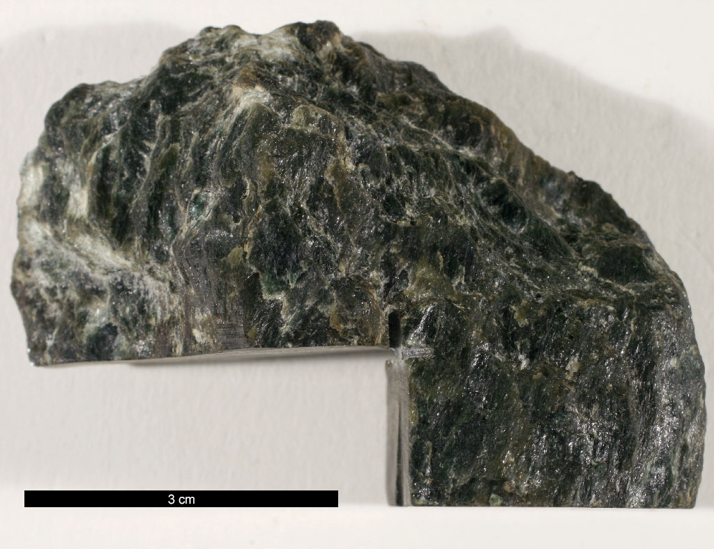 cmSerpentinite Hand Sample