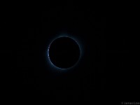 Total solar eclipse 2017 Aug 21: Chromosphere and Inner Corona  TeleVue85 + TV focal reducer, 480mm f/5.6 ISO 100, 1/4000 sec
